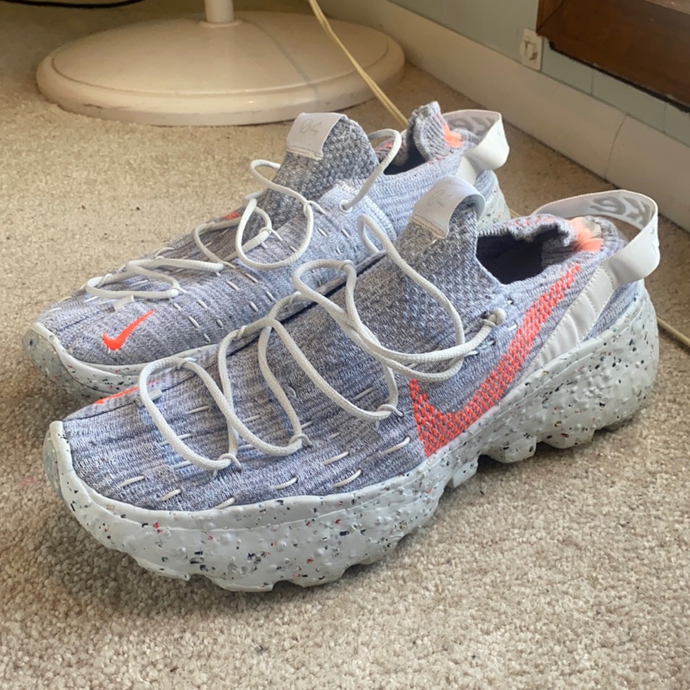 Nike Space Hippie 04